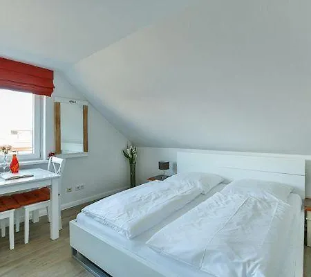 Haus Broenshoog, 11 In Strandnaher Lage * Wenningstedt-Braderup